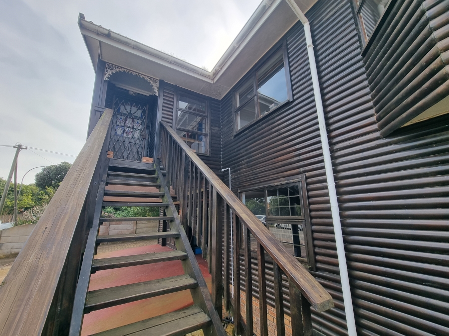 6 Bedroom Property for Sale in Dana Bay Western Cape